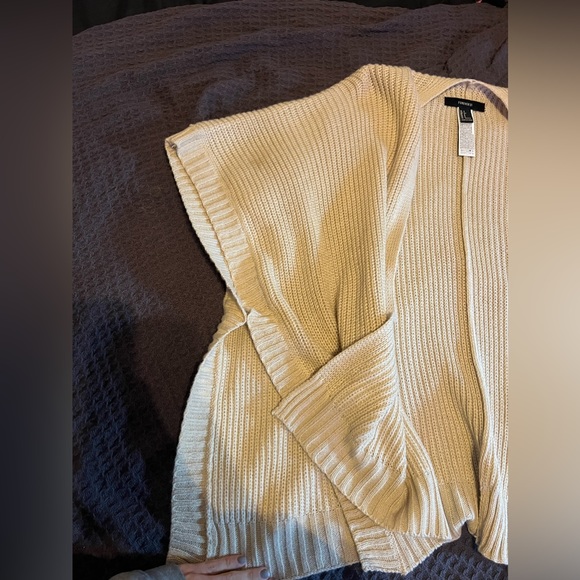 Oversize Sweater Vest/Jacket - Picture 5 of 5